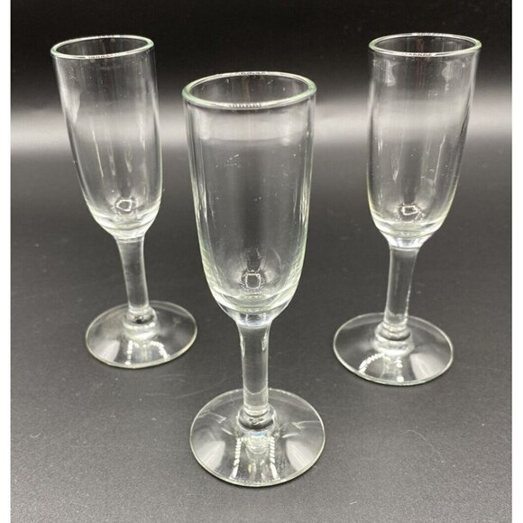 Vintage Cordial Glasses Shot Liqueur Lot 3 Clear Stemmed Wedding Crafts - Picture 1 of 11